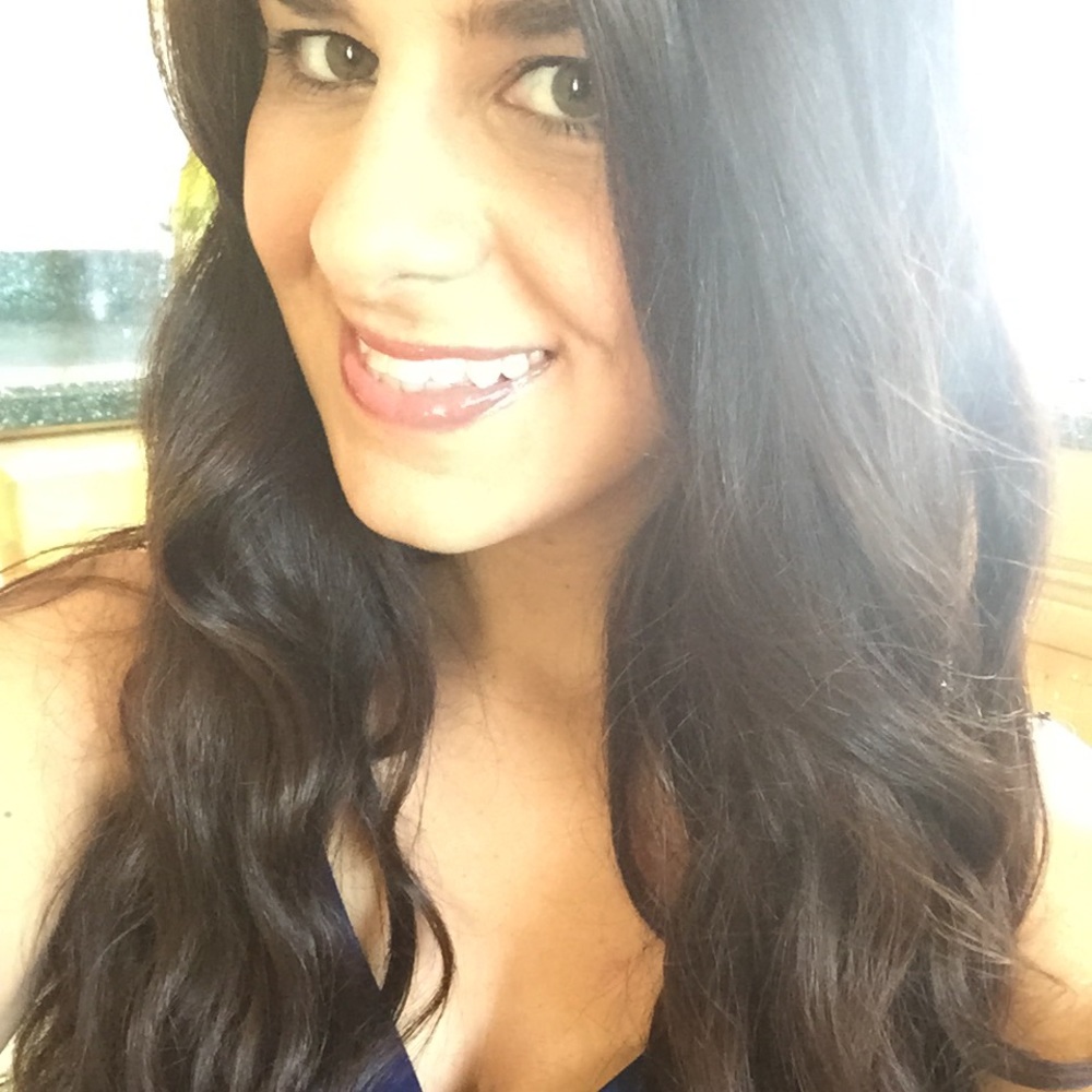 Meet your Posher, Sabrina